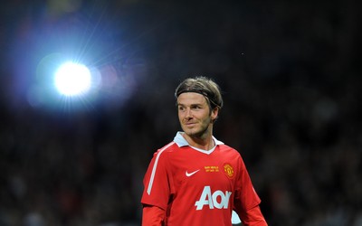 派亿体育热评-德巴斯特点球关键得分帮助球队取胜